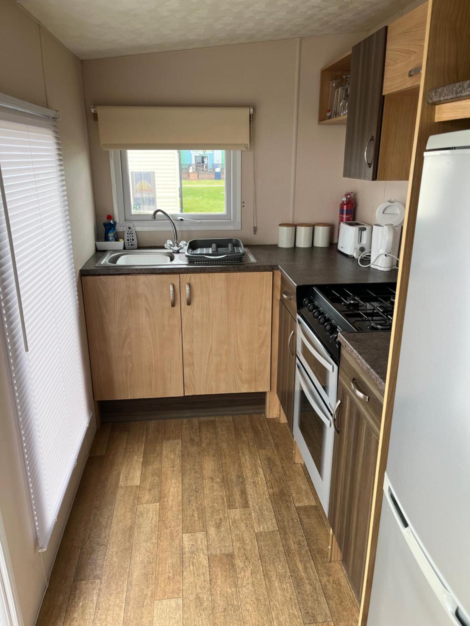 8 Berth Caravan Hotel Clacton-on-Sea Exterior photo