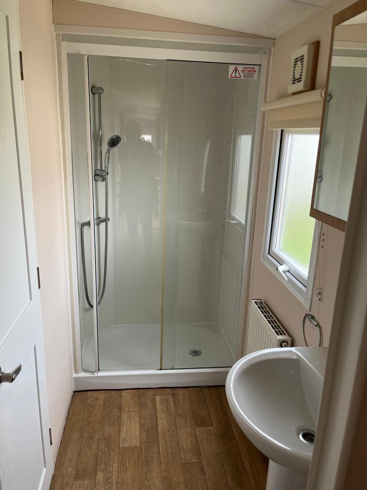 8 Berth Caravan Hotel Clacton-on-Sea Exterior photo